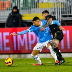 Serie A, fasi del match Venezia - Lazio (Ansa)